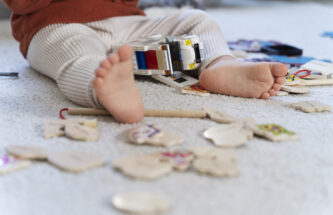 Przejdź do wpisu Istota zaburzeń integracji sensorycznej we wczesnym wspomaganiu rozwoju.