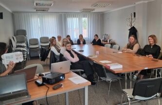 Zdjęcie z galerii Zastosowanie i wykorzystanie sprzętu zakupionego w ramach programu ” CYFROWY UCZEŃ” Edycja 2025