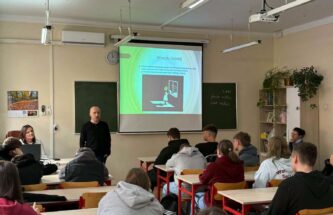 Zdjęcie z galerii „𝐆𝐝𝐲 𝐜𝐨𝐝𝐳𝐢𝐞𝐧𝐧𝐞 𝐳̇𝐲𝐜𝐢𝐞 𝐛𝐚𝐫𝐝𝐳𝐨 𝐛𝐨𝐥𝐢” – 𝐨 𝐩𝐫𝐳𝐞𝐦𝐨𝐜𝐲 𝐫𝐨́𝐰𝐢𝐞𝐬́𝐧𝐢𝐜𝐳𝐞𝐣 𝐢 𝐳𝐝𝐫𝐨𝐰𝐢𝐮 𝐩𝐬𝐲𝐜𝐡𝐢𝐜𝐳𝐧𝐲𝐦 𝐦ł𝐨𝐝𝐳𝐢𝐞𝐳̇𝐲
